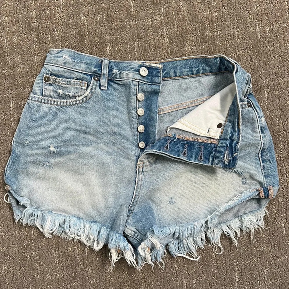 Free People The Lasso Jean Shorts 26 Button Fly High Rise Distressed Light Wash - Picture 4 of 8